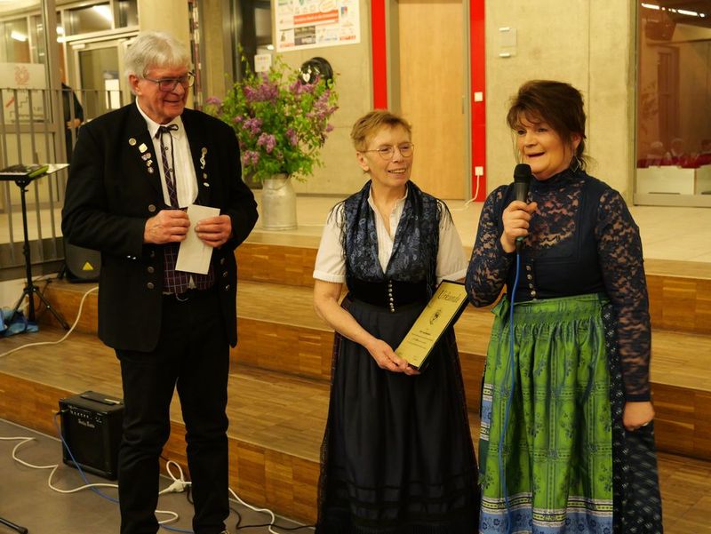 Übergabe Ehrenurkunde