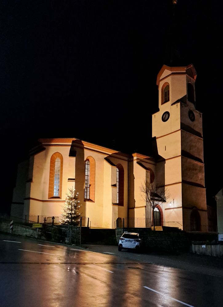 Blick zur Kirche